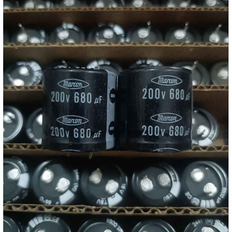 ELCO BARU 200V 680 UF