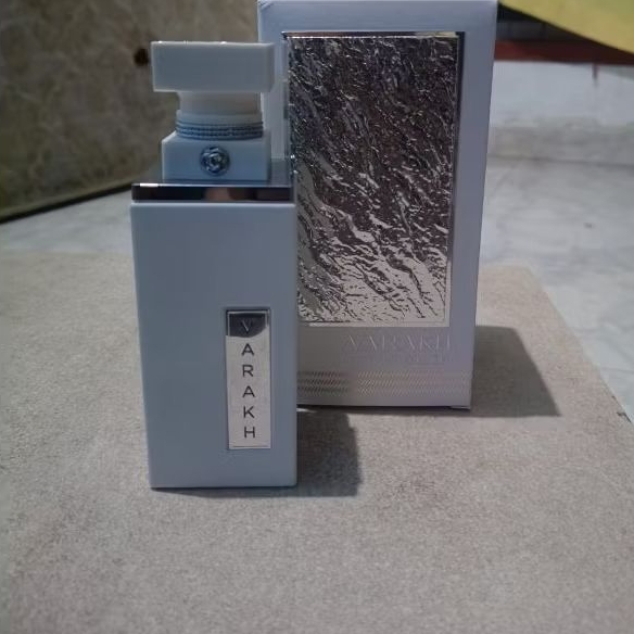 Preloved French Avenue Varakh Silver