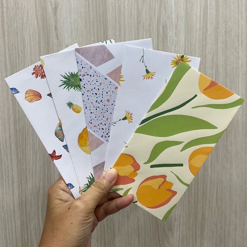 

Amplop Set Isi 5 Premium Panjang Uang Tanpa Dilipat