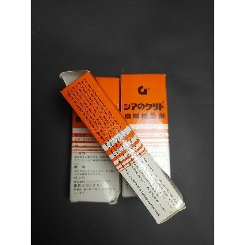 

Lem Glue paket isi 3