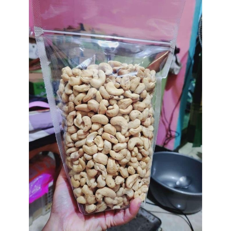 

kacang mete jenis utuh SK2