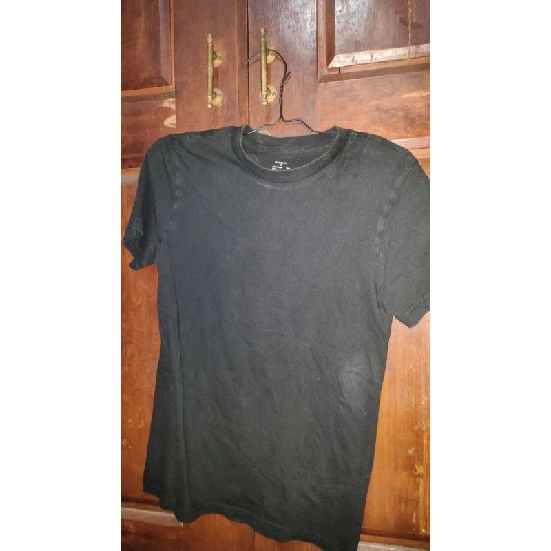 PRELOVED kaos polham