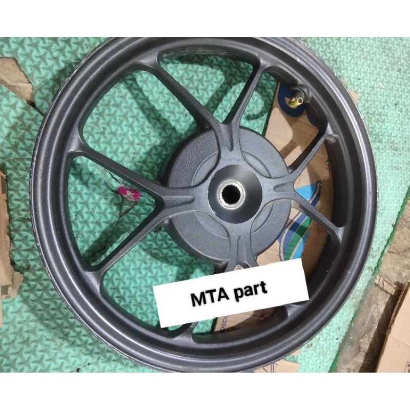 Velg pelk belakang Honda Beat deluxe/Genio copotan