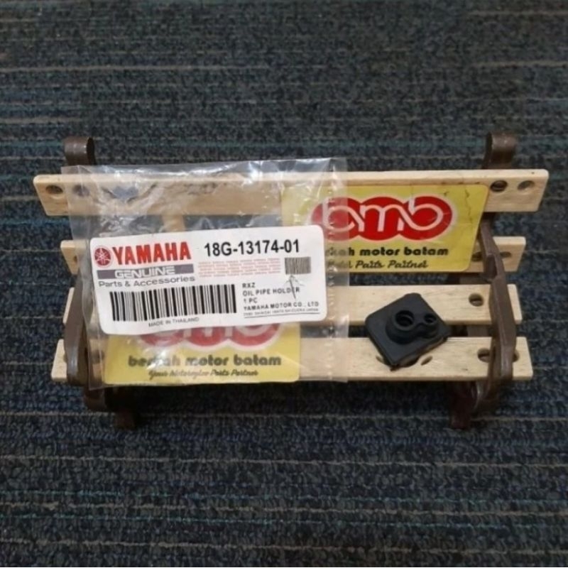 Yamaha RXZ RZR karet selang tutup cover pompa oli samping