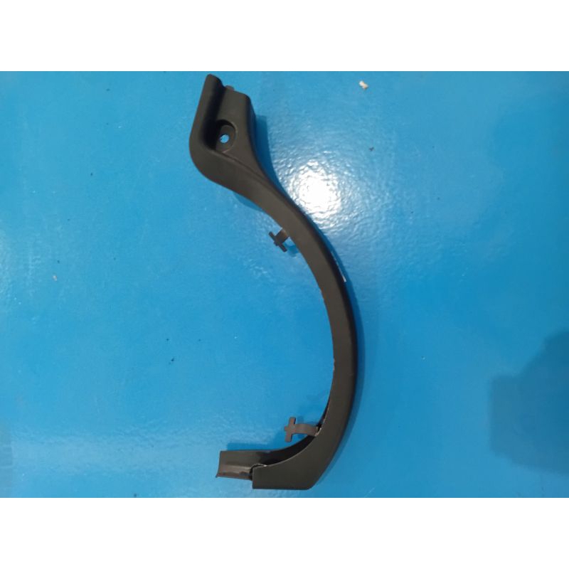 COVER ENGSEL BAGASI BELAKANG MERCY W203