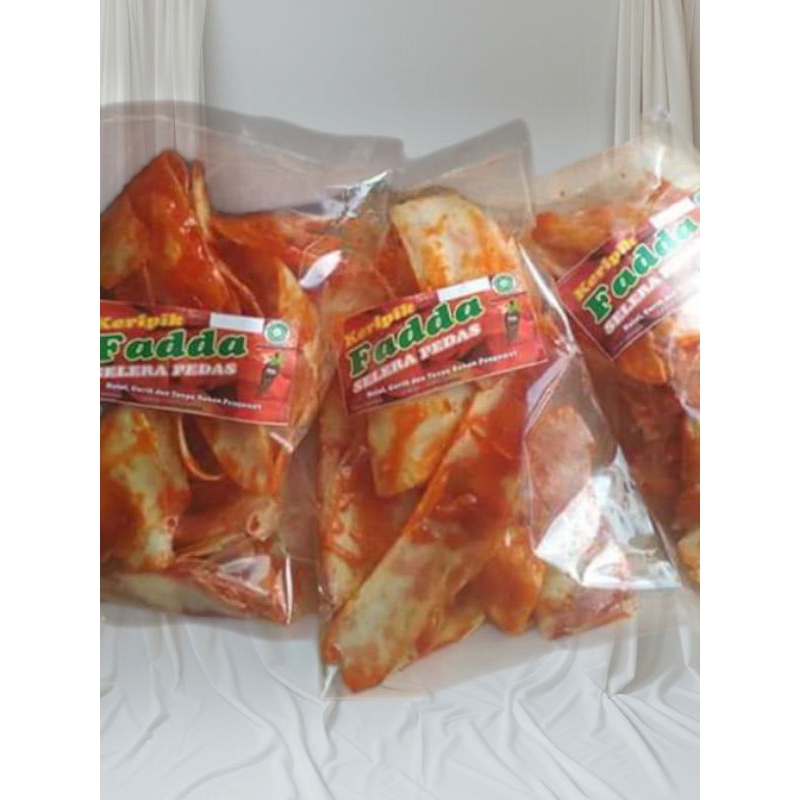 

kripik singkong fadda rasa pedas bungkus 250 gram