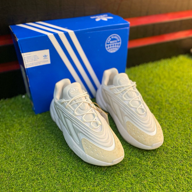 Adidas Ozelia  Unisex Sneakers