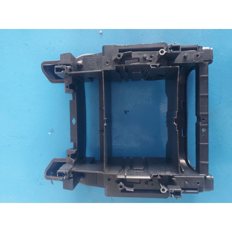 SELONGSONG AC BAWAH CONSOLE BOX MERCY W203