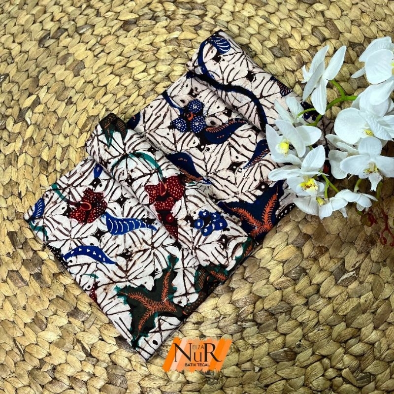 BATIK TULIS KLASIK - MOTIF CEMPAKA PUTIH