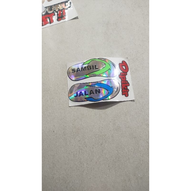 

STICKER KATA GAMBAR SANDAL dipikir sambil jalan