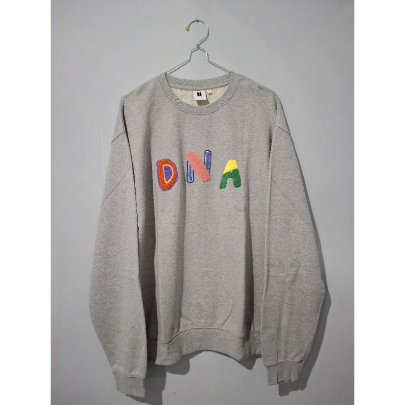 [PRELOVED] POP UP STORE: BTS DNA SWEATSHIRT OFFICIAL - size L