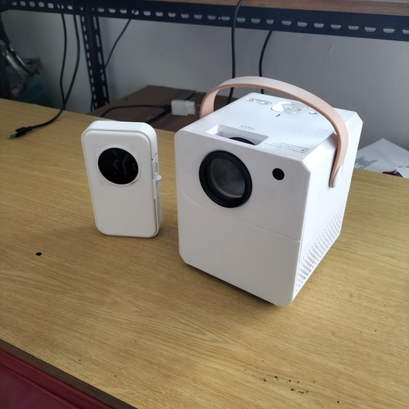 Mini Proyektor & Camera 4K K850