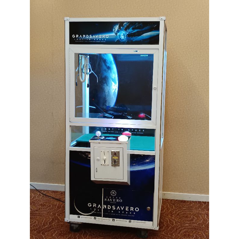 Sewa mesin Arcade capit boneka