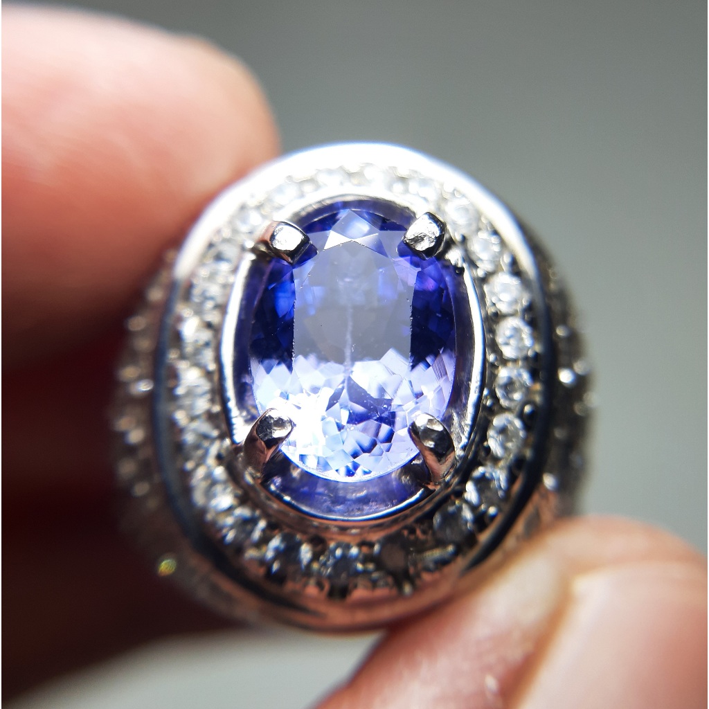 Natural Tanzanite HQ Bukan Sapphire/Safir/Ruby/Jamrud/Zamrud/Topaz/Berlian/Kalimaya/Batu Permata/Sri