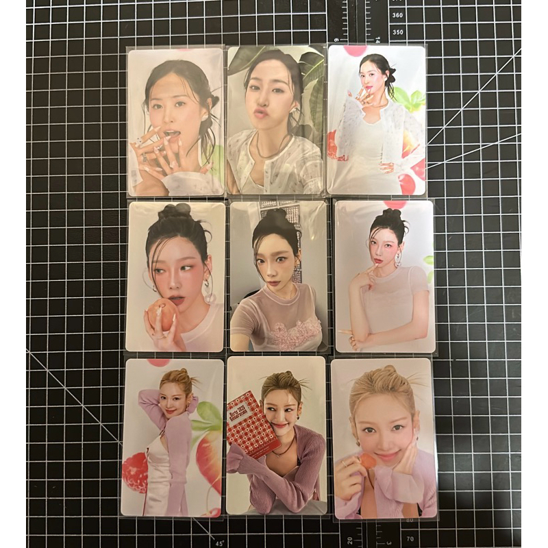SNSD TAEYEON YURI HYOYEON seasons greeting photocard