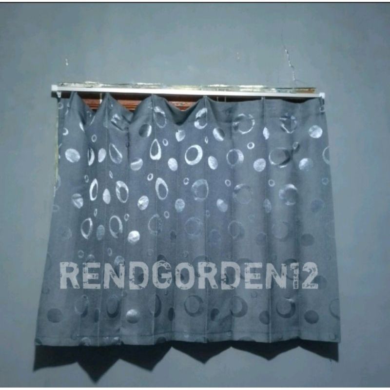 gorden minimalis gorden jendela pendek L.100 t.50 sampai t.90;cm motif polkadot bisa custom warna