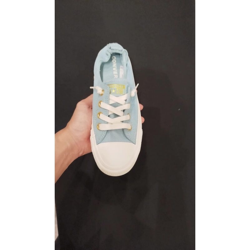 Sepatu converse slip on women