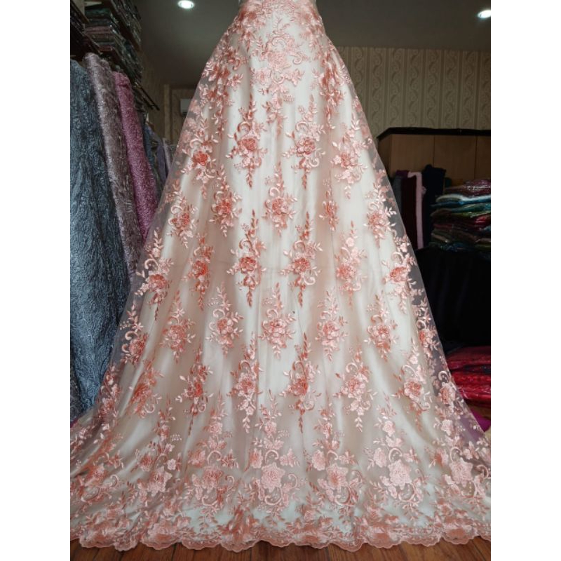 TERMURAH!! KAIN KEBAYA METERAN /TILE BROKAT SULTAN BORDIR BUNGA TIMBUL ./TERDAPAT BEBERAPA MOTIF.