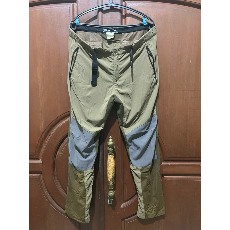 Celana hiking mountain hardware