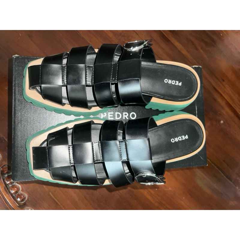 sendal pedro original 100% ukuran 38