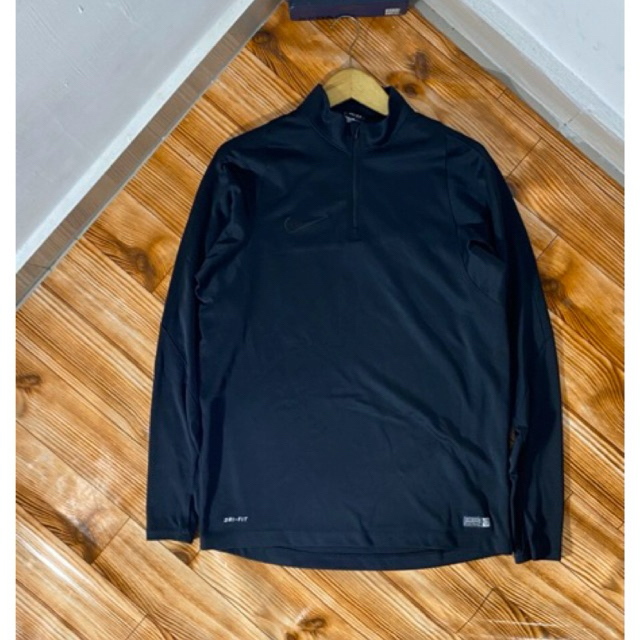 POLO LONGSLEEVE N1 K33 HITAM SECOND