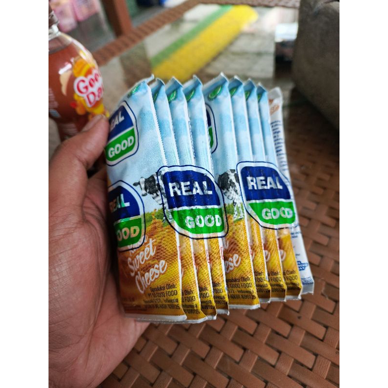 

Susu Real Good Rasa Keju