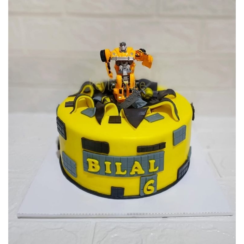 

Keylacake - Kue Ulang Tahun Karakter Custom (Basecake Vanila)
