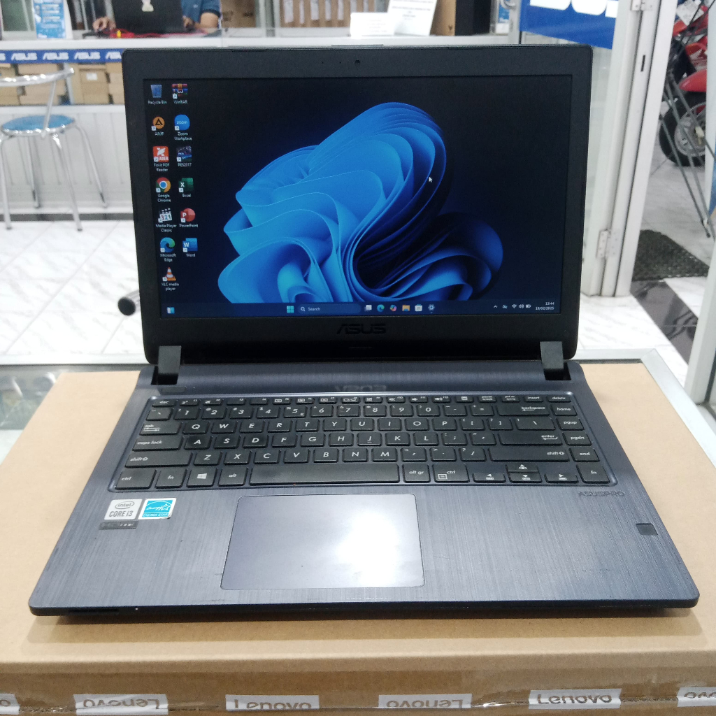 LAPTOP SECOND ASUS P1440FA INTEL CORE I3-10th RAM 8GB SSD 256GB LAYAR 14"INCH GARANSI