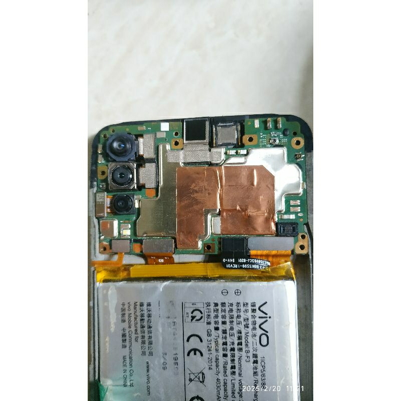 MESIN VIVO Y17 4GB 128GB TANPA POLA SIAP PAKAI ORI COPOTAN NORMAL