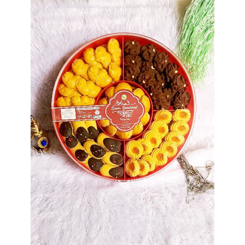 

Cookies Hardtop Reguler 5 Macam Varian Dalam Satu Kemasan (Baca Deskripsi)