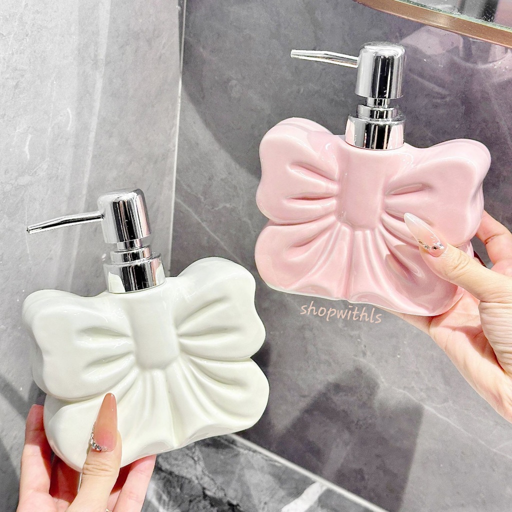 RIBBON SOAP PUMP (360 ML) /Botol Sabun Bentuk Pita/Botol Sabun Cream Pink Unik/Botol Sabun Cantik/Cu