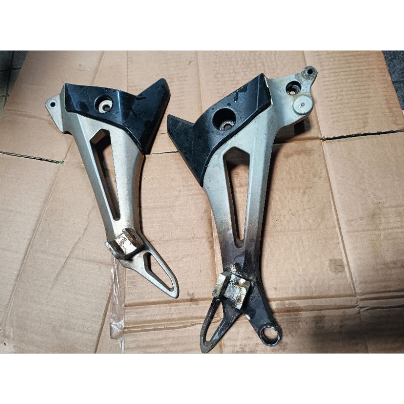 foostep postep belakang honda supra x 125 dd ori bekas