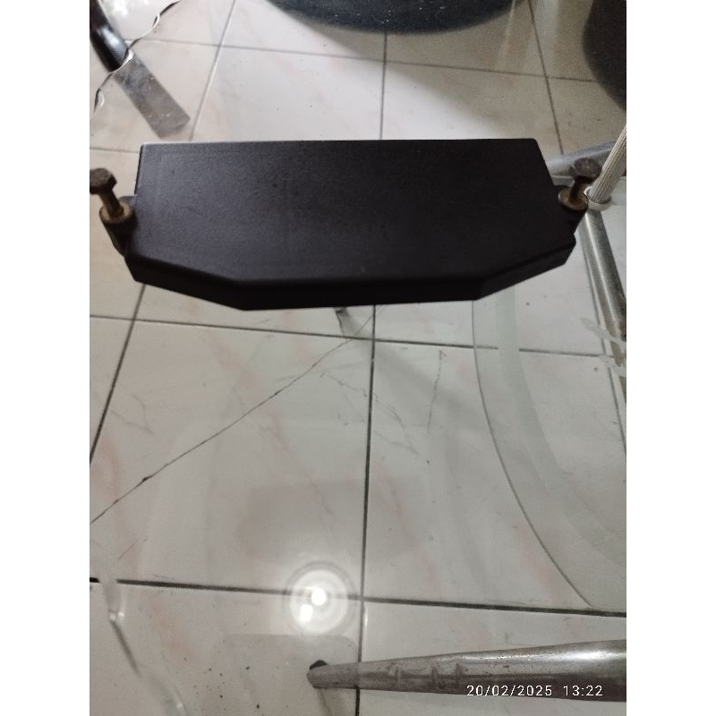 cover tutup ecu w202