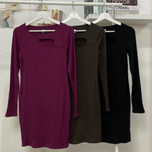 DRESS LENGAN PANJANG BAHAN RIB MODEL DADA BOLONG