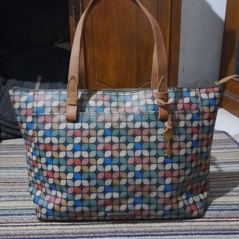 Preloved Hobo/tote bag OCIL Ratchel multi top zip