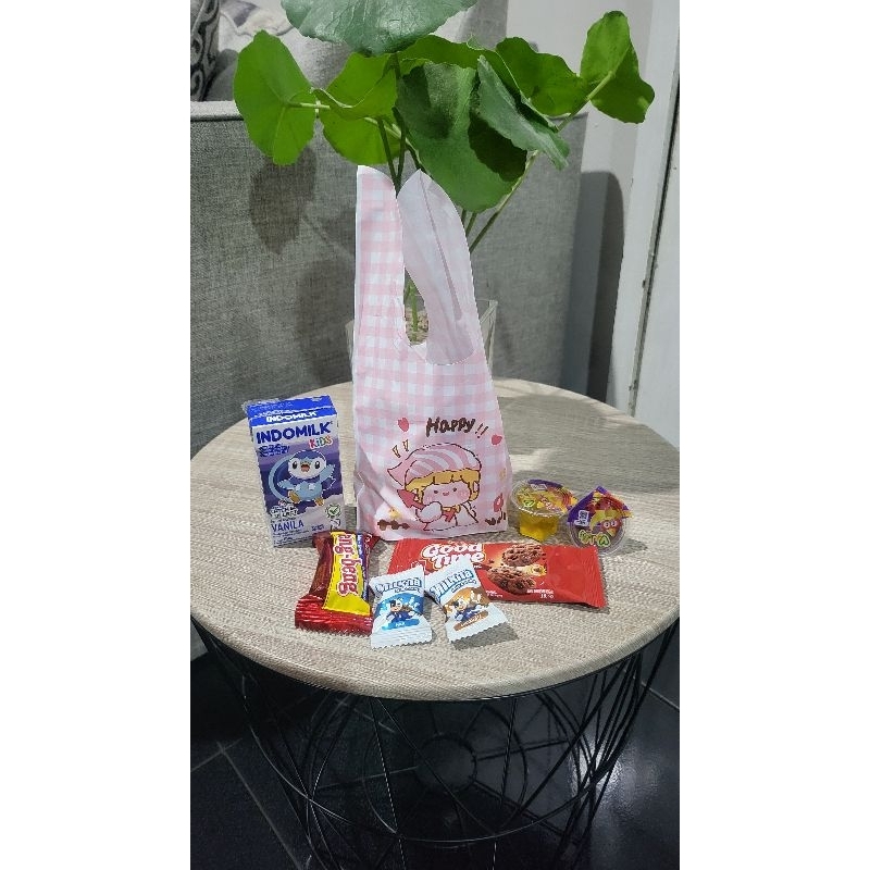 

Hampers atau Bingkisan Mini Ulang Tahun Anak (5 bungkus)