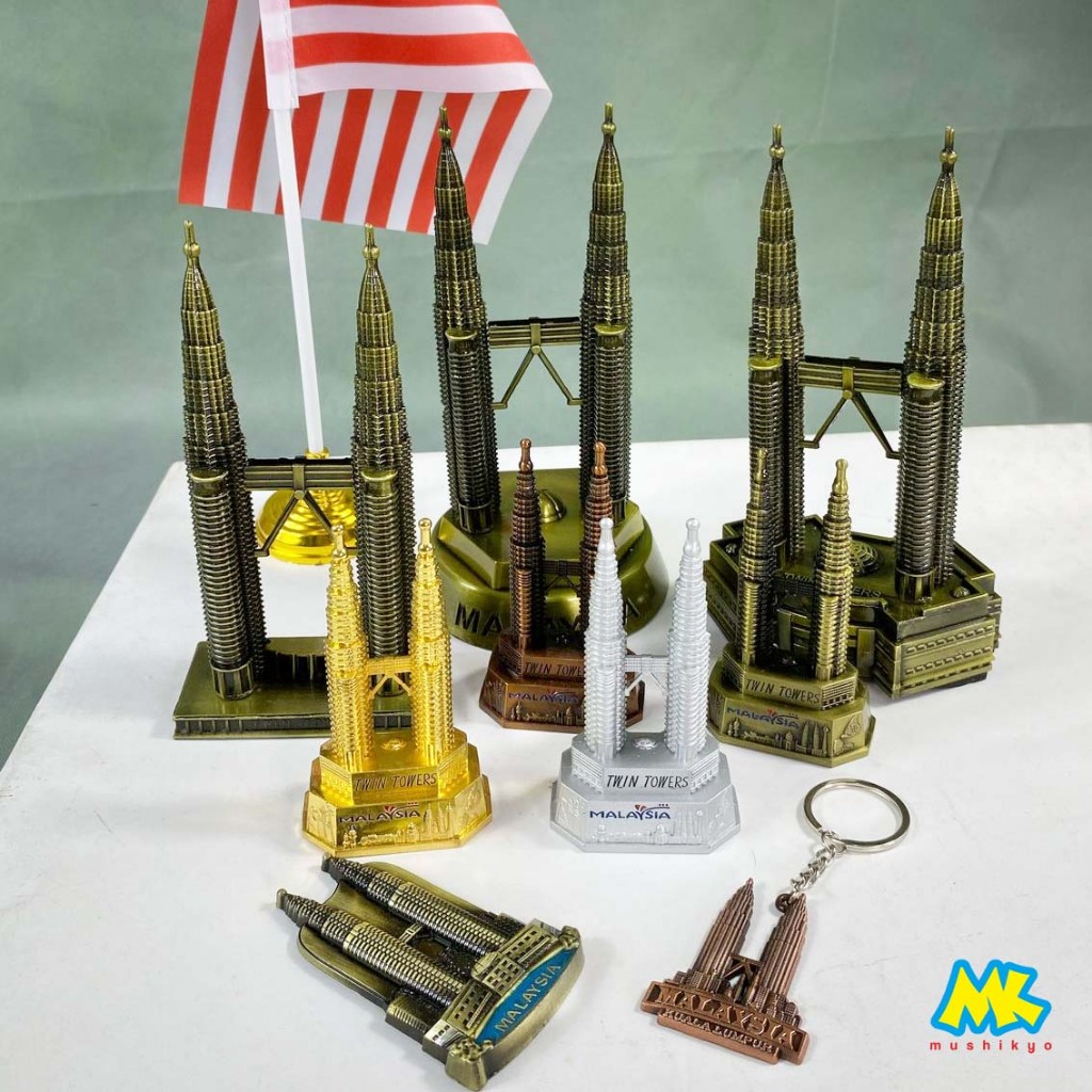 Miniatur Menara Petronas / Landmark Twin Towers Malaysia