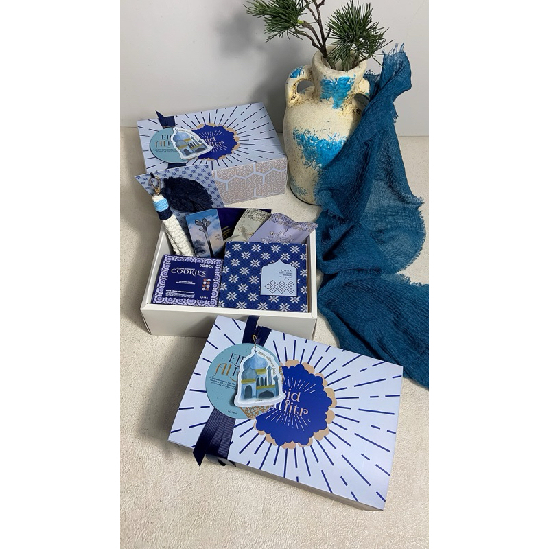 

NAJLA - LoiraParcel Hampers Lebaran/ Idul Fitri/ Parcel/ Kue Kering/ Ramadan