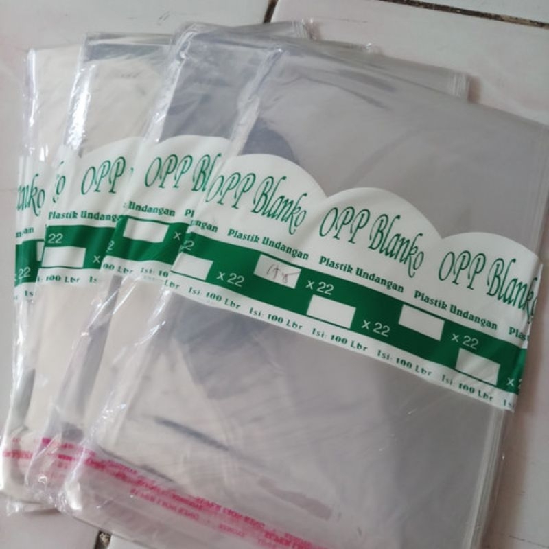 PLASTIK UNDANGAN 15 X 22