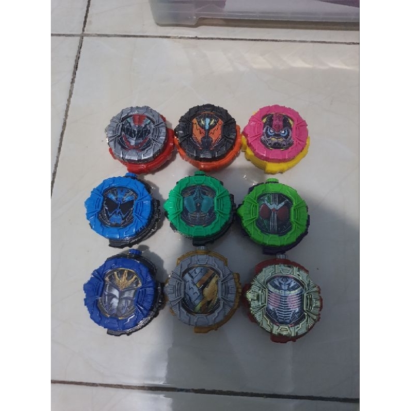 SG/GP Rider Watch Legend Rider Kamen Rider Zi-O