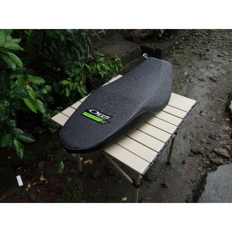 JOK MOTOR MIO M3 ROADRACE TINGKAT KULIT OZZA variasi benang putih