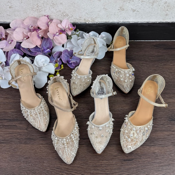 Ivory White Sandal Sepatu Pesta Wedding Stiletto Wedges Heels AVEDA SALE CUCI GUDANG