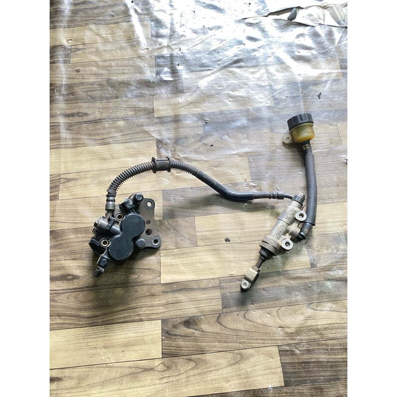 MASTER REM BELAKANG KALIPER REM BELAKANG NINJA RR ORIGINAL