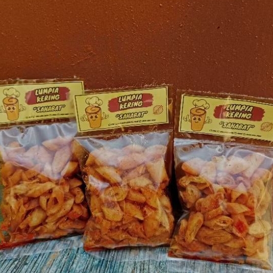 

Lumpia Kering // Lumring Sahabat // Pedas Nikmat // Pedas Daun Jeruk