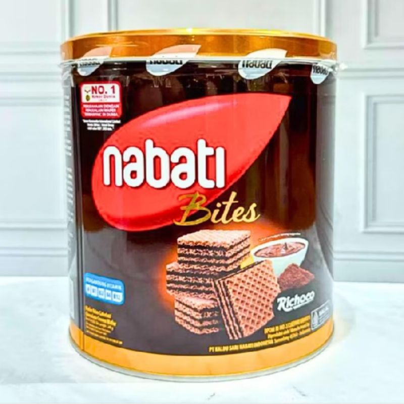 

TERLARIS RICHEESE NABATI WAFER KALENG RASA COKLAT DAN KEJU/ALLBAKTI SNACK