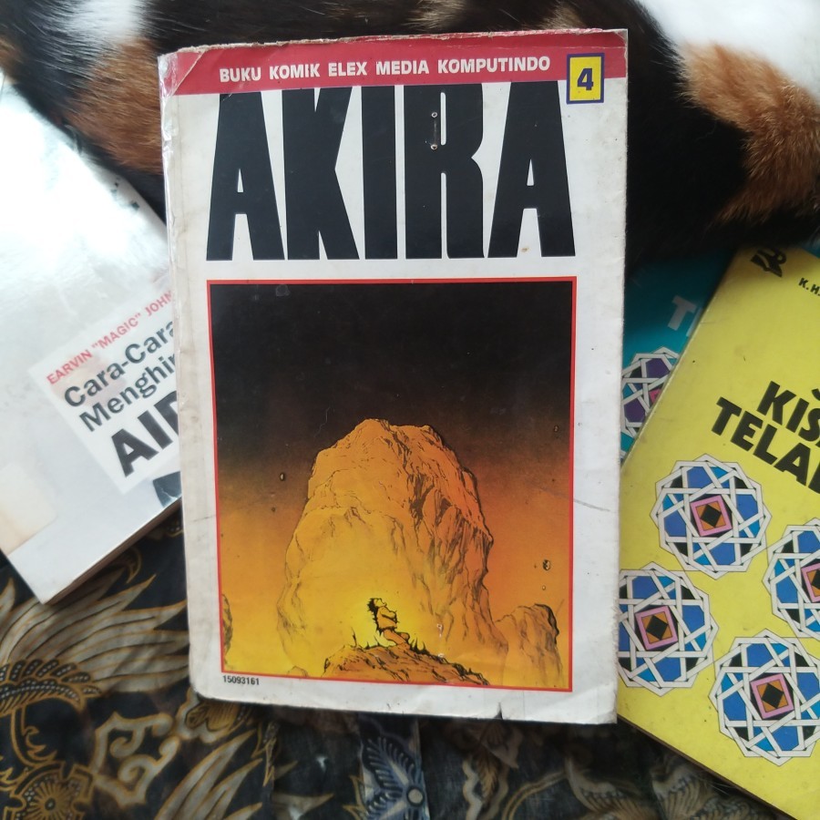 komik akira volume 4 katsuhiro otomo