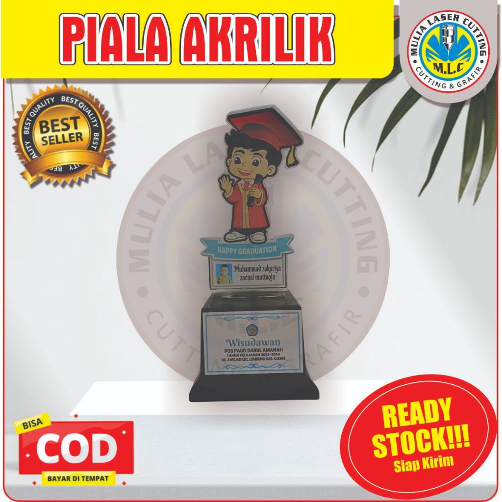 PIALA WISUDA AKRILIK KARTUN + TATAKAN
