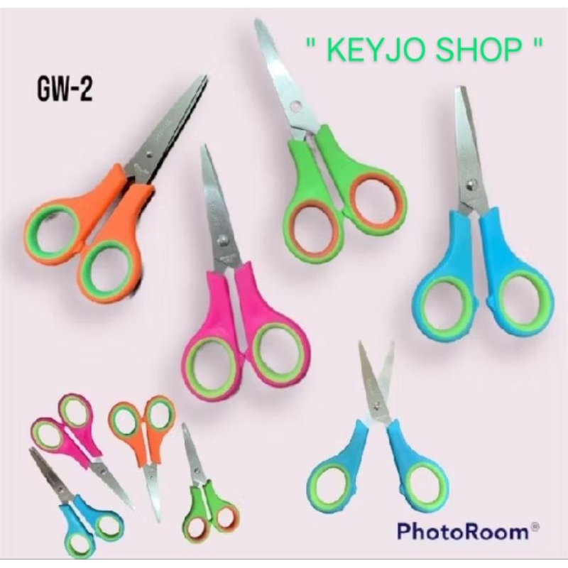 

Gunting renteng kecil Ozzie (1 renteng isi 12 pcs)