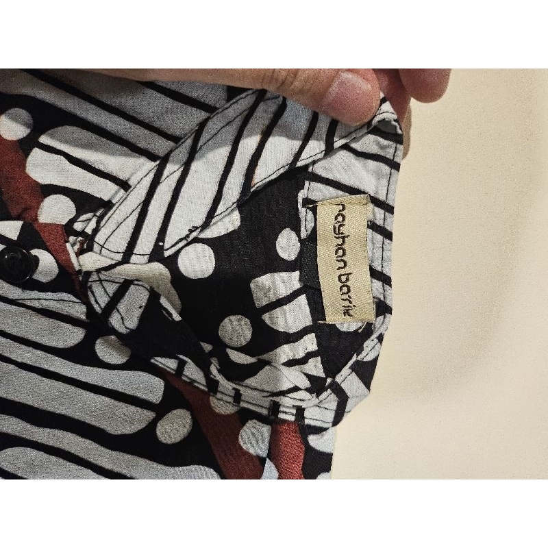 Kemeja Batik Anak Laki Laki umur 3 tahun. Minim pembelian 50 ribu tiap transaksi