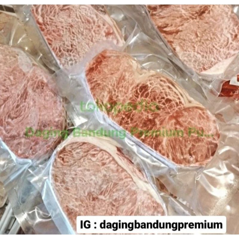 

SIRLOIN WAGYU BATIK steak cut ( meltiq )